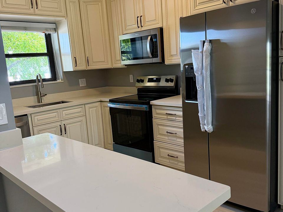 1st image of 2650 Greenwood Terrace #2220