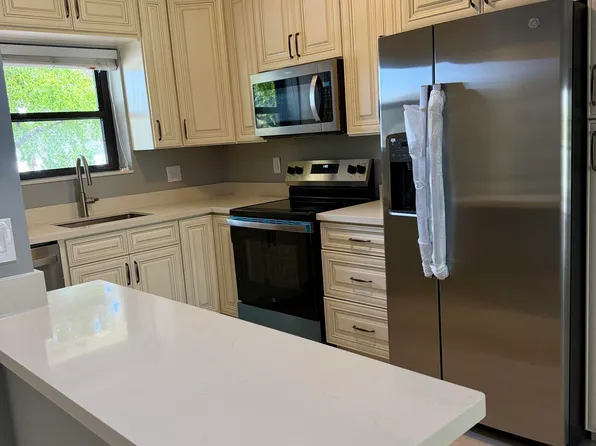 2650 Greenwood Terrace #2220, Boca Raton, FL 33431