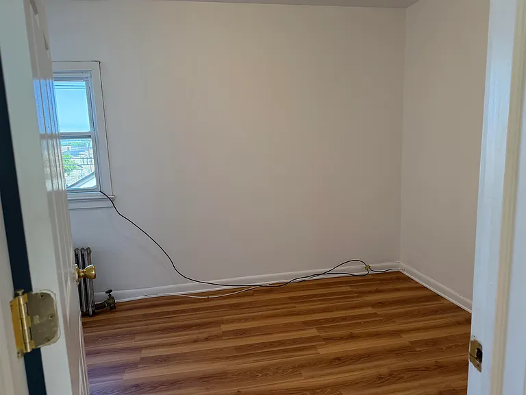 119 Marsellus Pl #2 — Photo 13