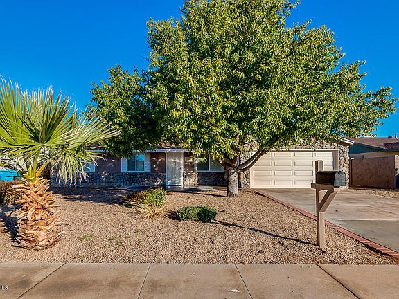 2nd image of 3708 E Winchcomb Dr
