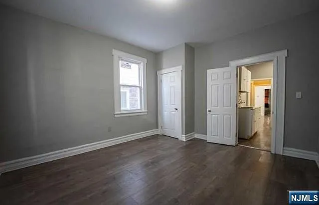 226 Fairmount Ave — Photo 13
