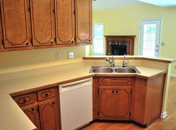 5th image of 1295 Hunters Creek Ct