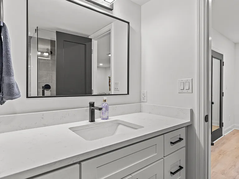1329 Plumstead Rd — Photo 55