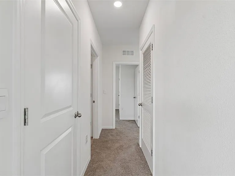 8454 Ender Hills Dr — Photo 47