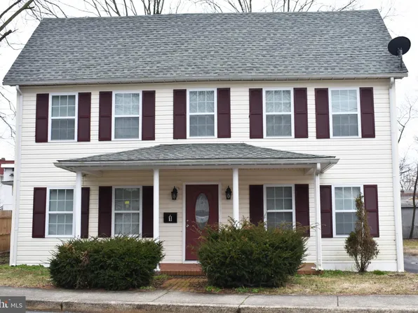 1 W Liberty St, Harrington, DE 19952