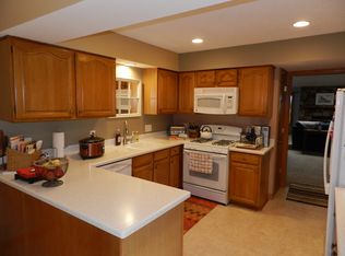 2746 Pleasant Hill Rd #2746, Maumee, OH 43537