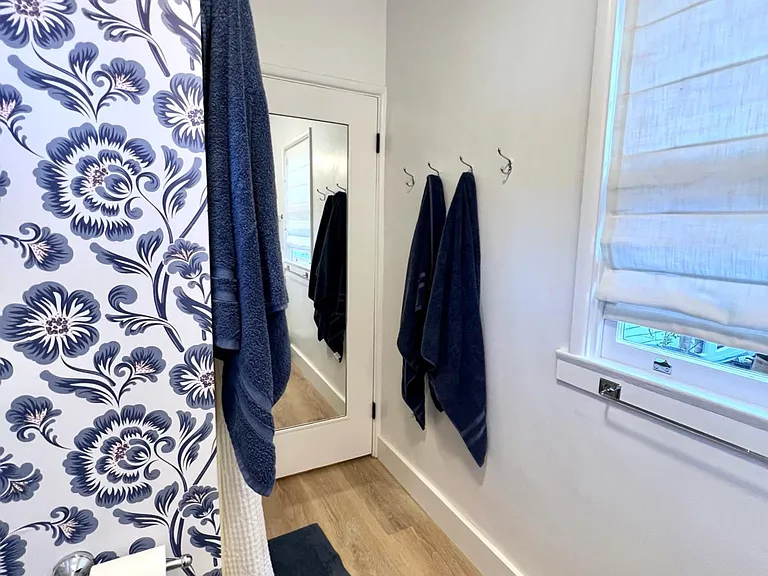 511 Drown Ave — Photo 14