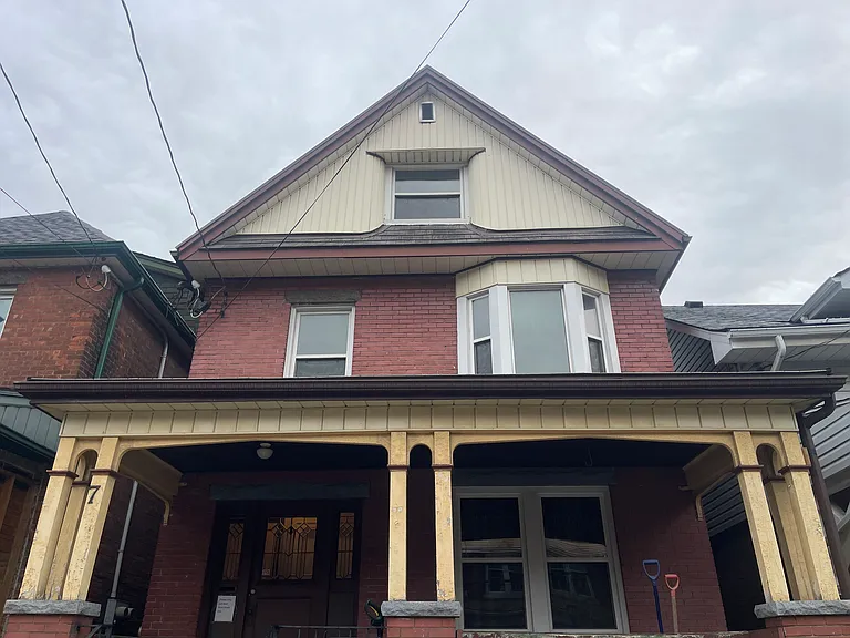 7 Rutherford Ave #2 — Photo 16