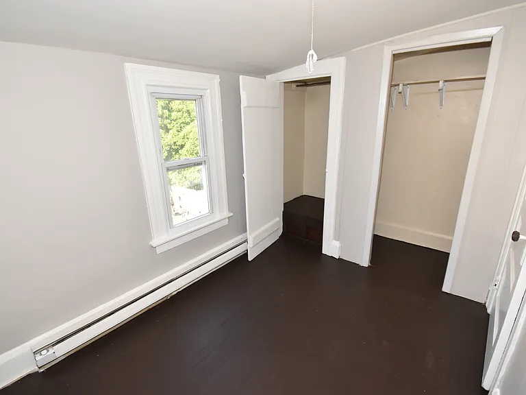 186 W Main St #C — Photo 23