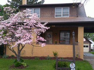 315 E New Castle St, Zelienople, PA 16063