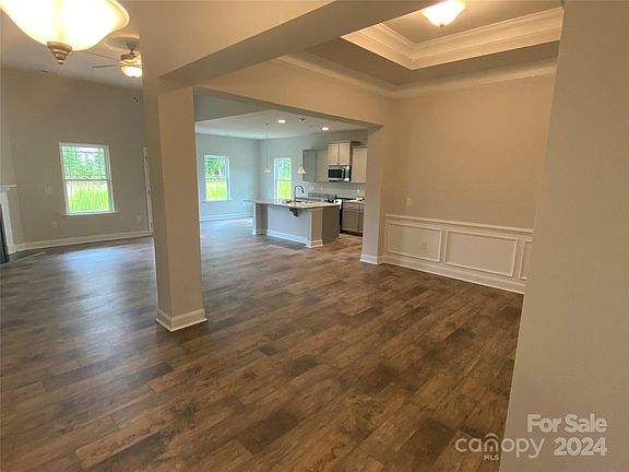 3rd image of 179 Mountain Island Dr #54