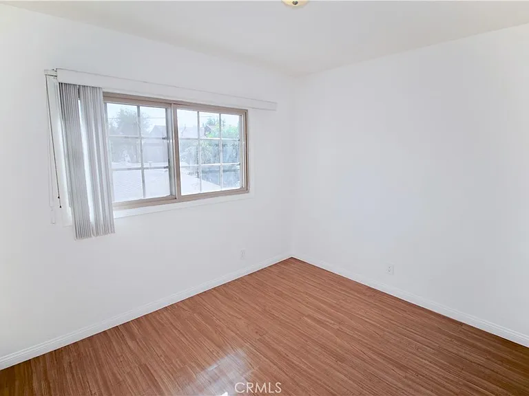 6951 Simpson Ave #12 — Photo 14