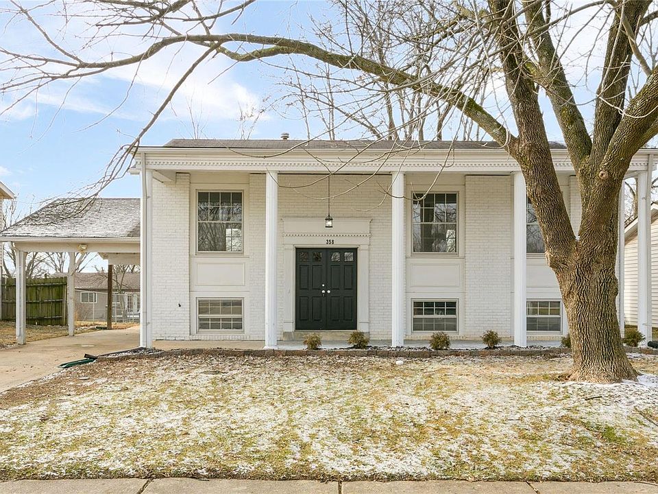 1st image of 358 Sorrento Dr