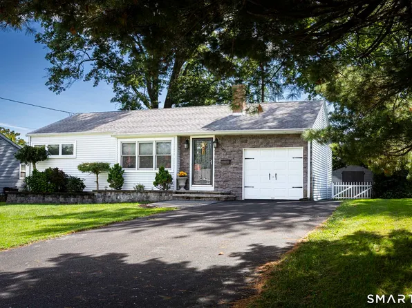 95 Oakdale Street, Wethersfield, CT 06109