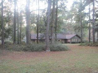 148 Leigh Ln, Wetumpka, AL 36093