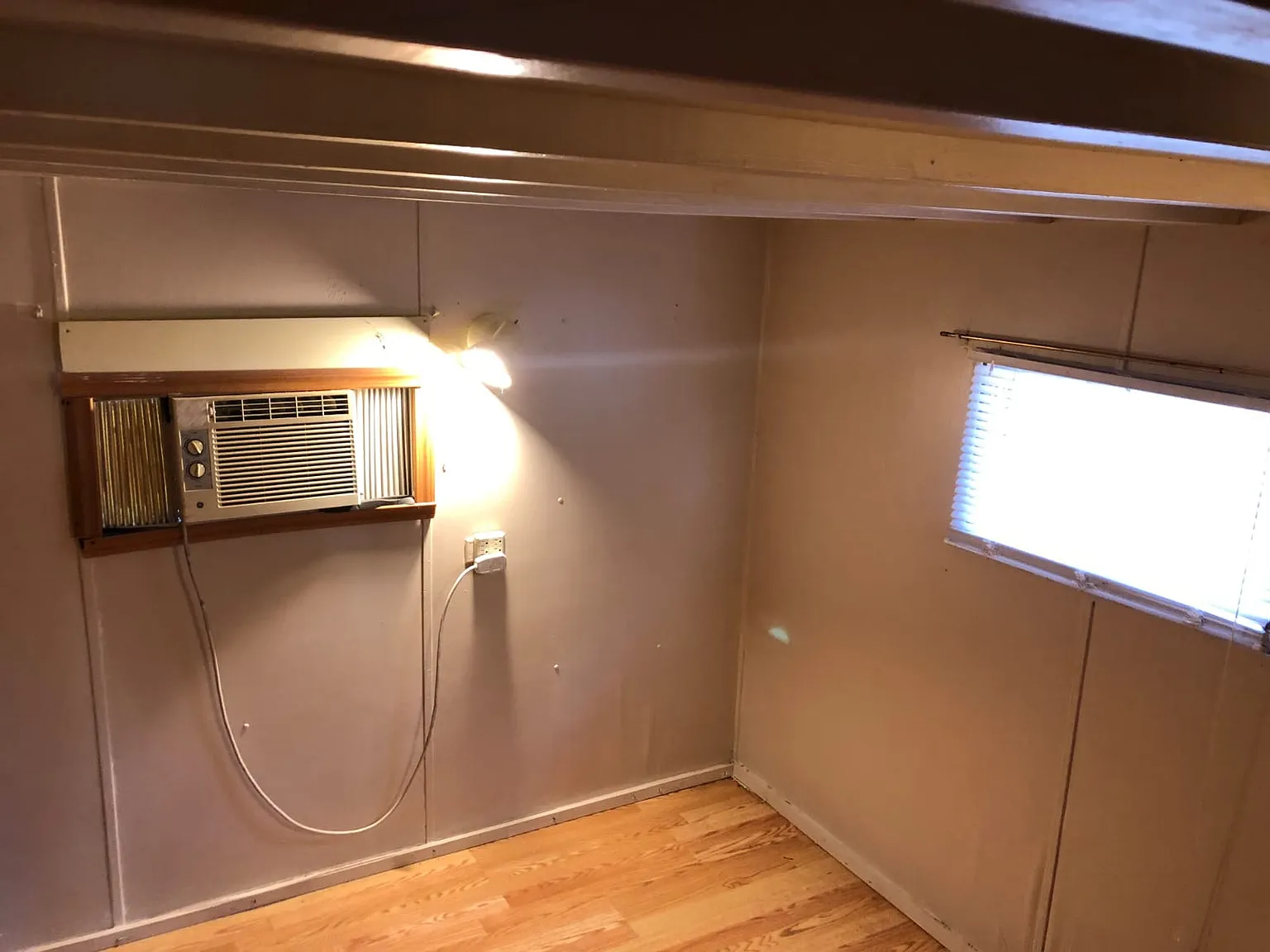 1 bed, 400 sqft, $700 — Photo 4