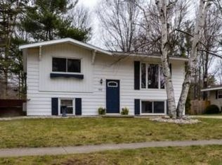 3018 Riggie St, Midland, MI 48640