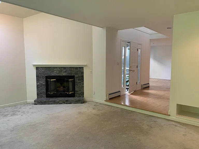 1937 W 13th Ave — Photo 3