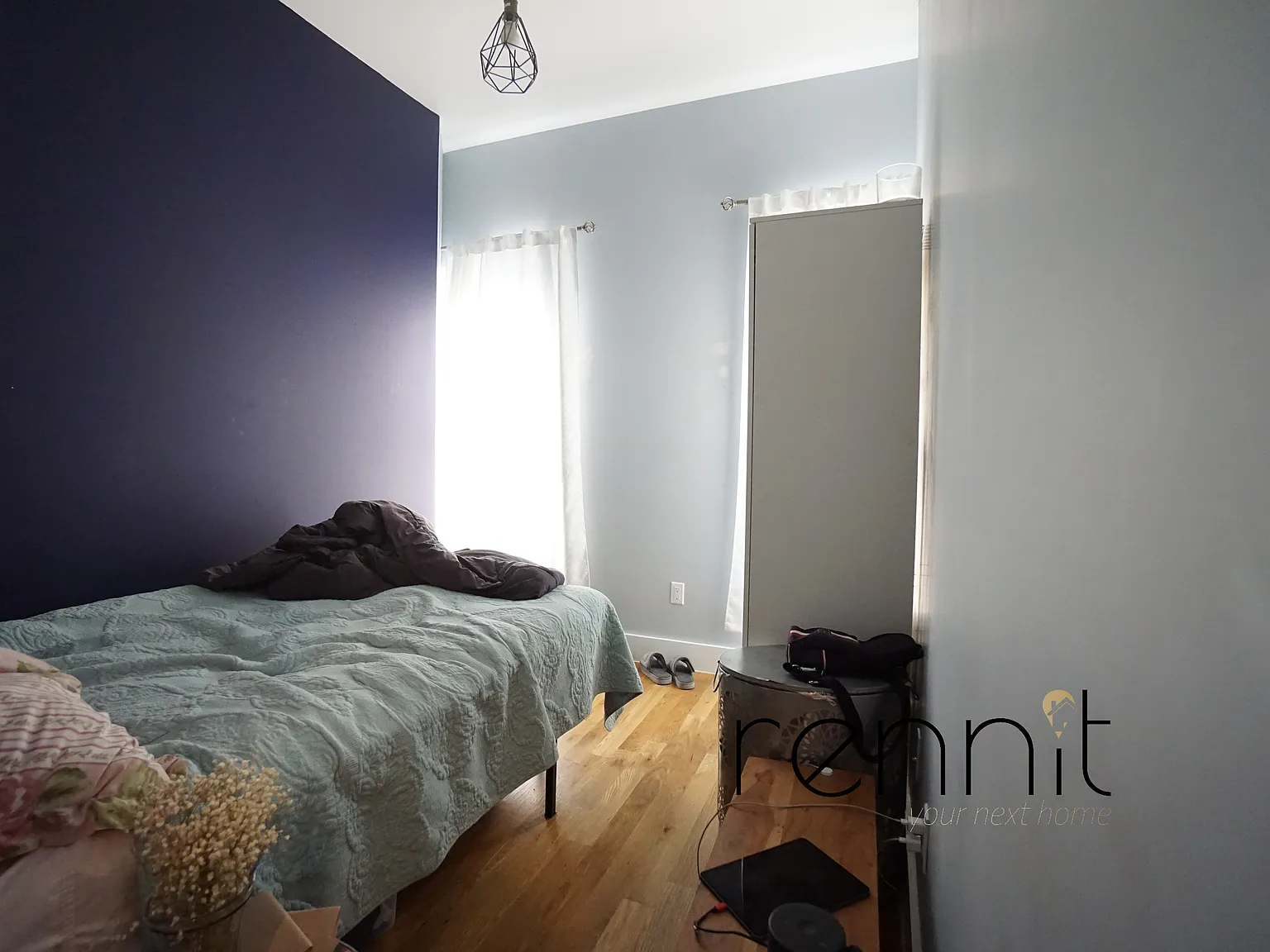 373 Howard Avenue — Photo 4
