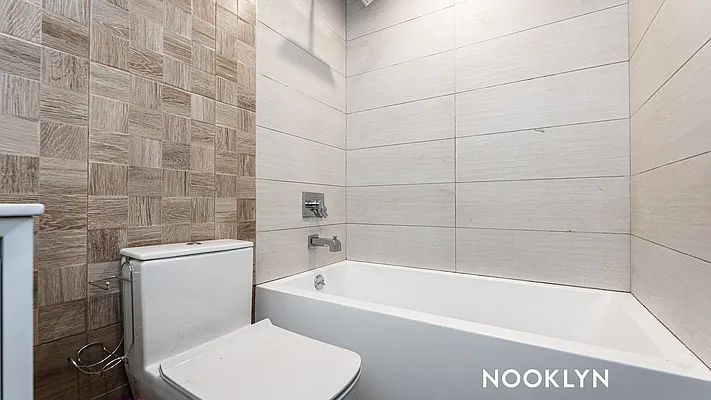 Rented by Nooklyn NYC LLC | media 13
