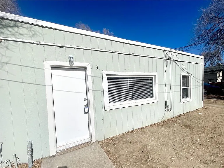 2512 E Dale St #3 — Photo 9