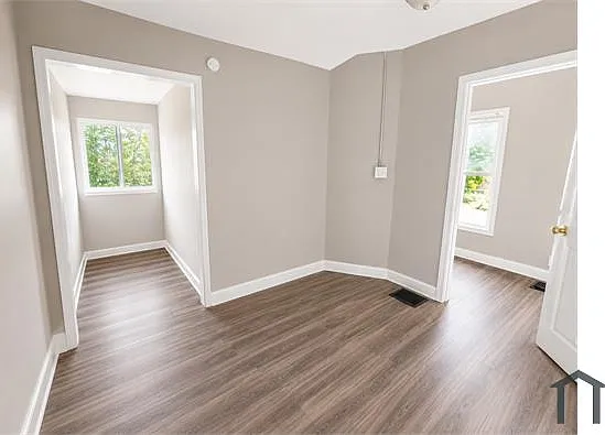 2626 Brookside Ave — Photo 12
