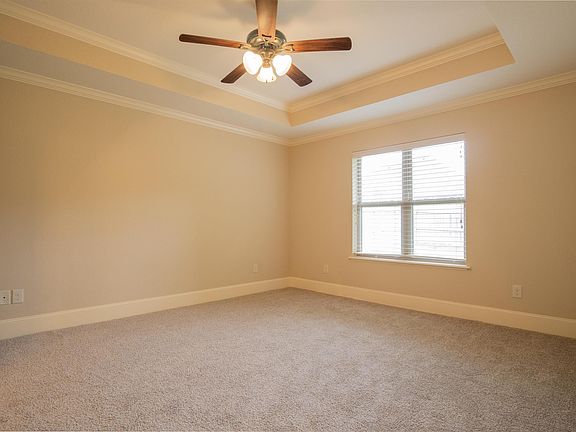 5th image of 11154 Water Oak Dr