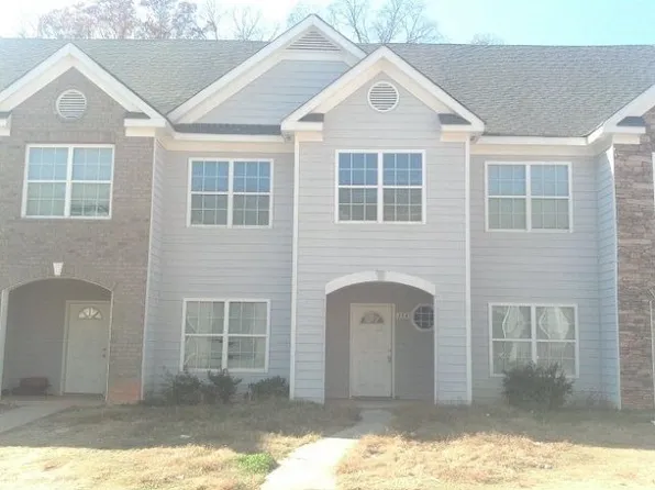 154 Nizzear Ln, Carrollton, GA 30117