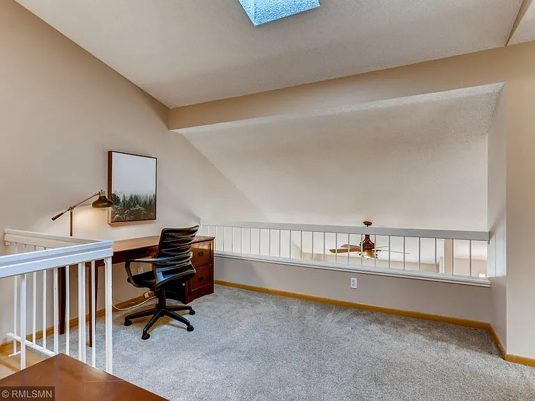 2165 Shenandoah Ct #E — Photo 21