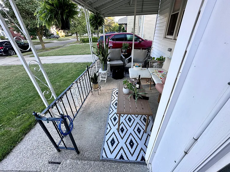 238 Winston Rd — Photo 11