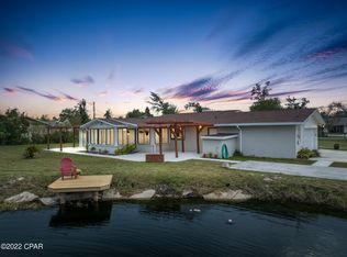 909 Radcliff Ave, Lynn Haven, FL 32444