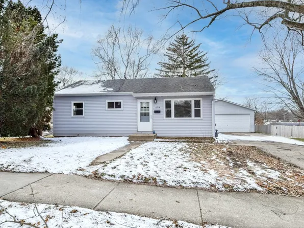 4214 School Rd, Madison, WI 53704