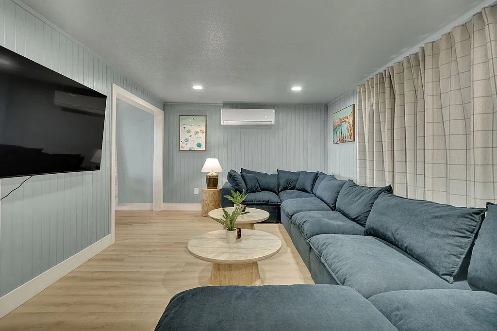 3 bed, 1215 sqft, $1,650 — Photo 1