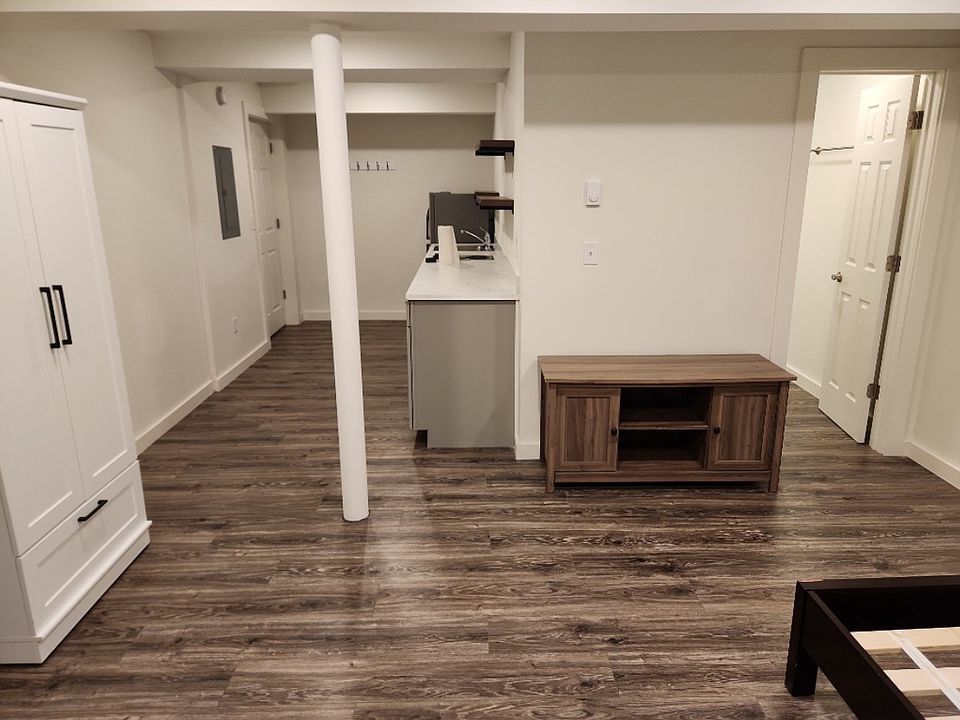 1st image of 508 S 3rd St W #B1
