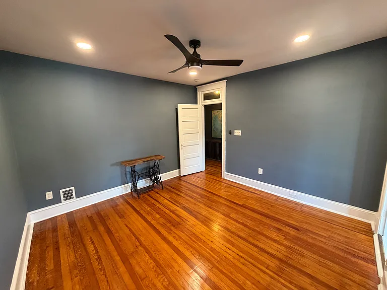 1214 Neal St NE — Photo 16