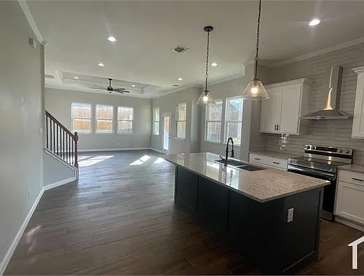 8319 Comanche Pass