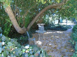 221 Bailhache Ave, Healdsburg, CA 95448