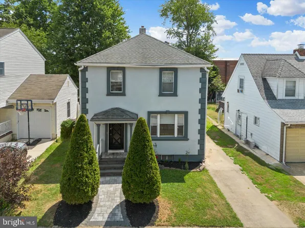 28 Thropp Ave, Hamilton, NJ 08610