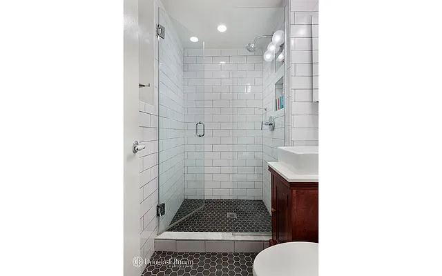 Sold by Douglas Elliman | media 16