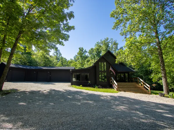 7811 Bean Blossom Rd, Trafalgar, IN 46181