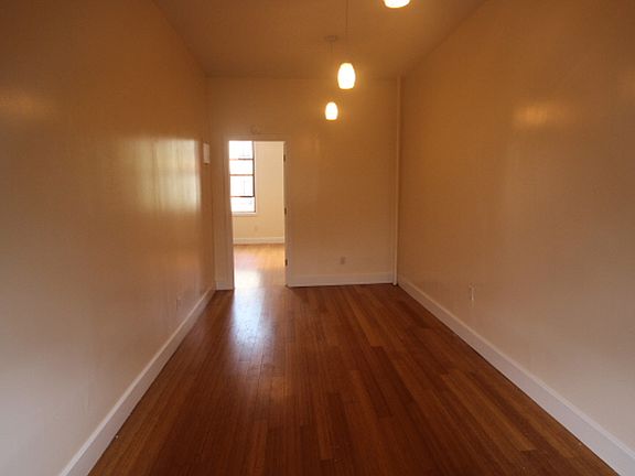 3rd image of 49 Menahan St APT 2L
