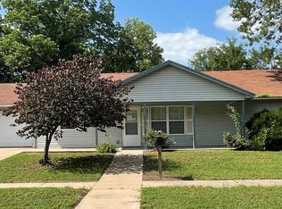 506 E 14th Ave, Winfield, KS 67156