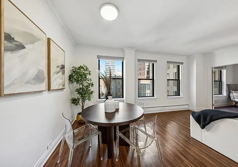 The Seneca Apartments — Photo 3