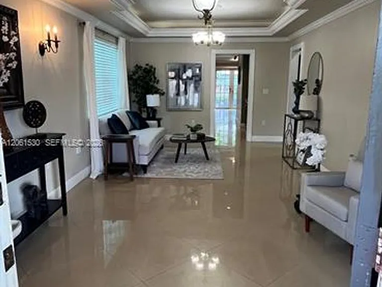 1029 SW 10th Ave #1029 — Photo 4