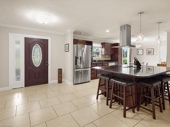 4th image of 5272 Myrtle LN