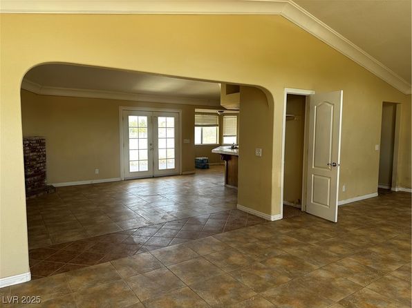 3750 S Rainbow Ave, Pahrump, NV 89048