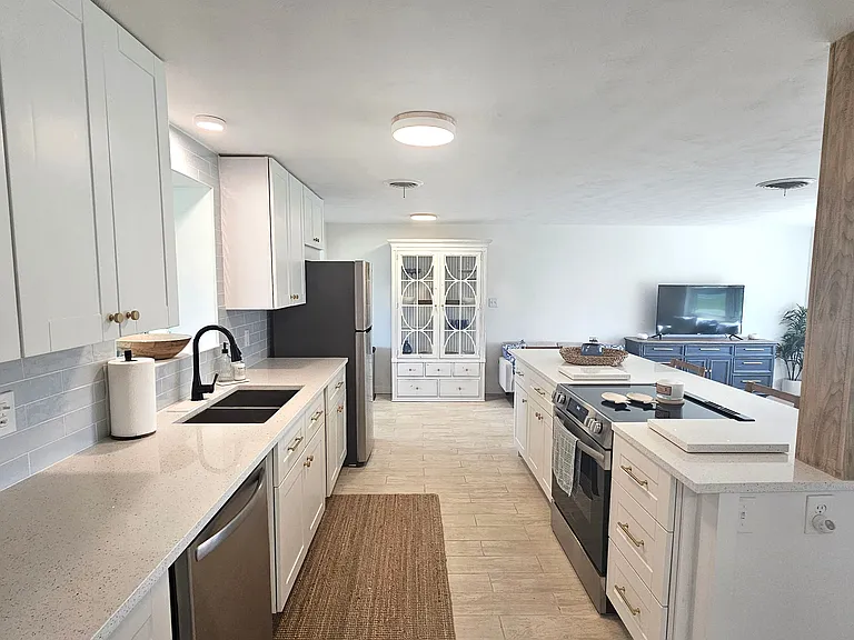 Open kitchen