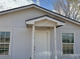 119 79th St, Lubbock, TX 79404