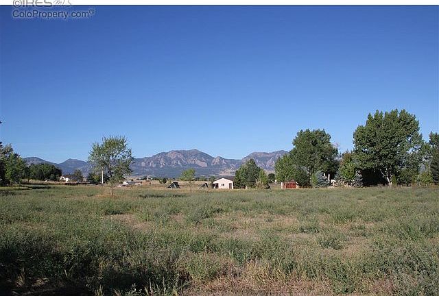 1st image of 123 Vaquero Dr
