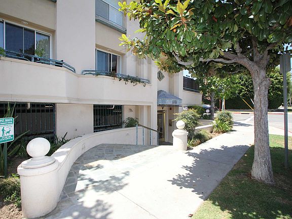 2nd image of 1351 N Curson Ave Ph 4
